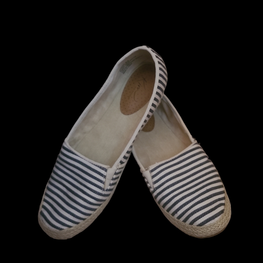 Kim Rogers Navy/Cream striped flats